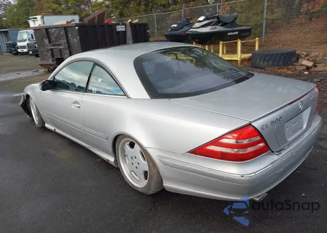 2001 Mercedes-Benz Cl-Class Base (A5) из США, поврежденный, VIN WDBPJ75J41A013852